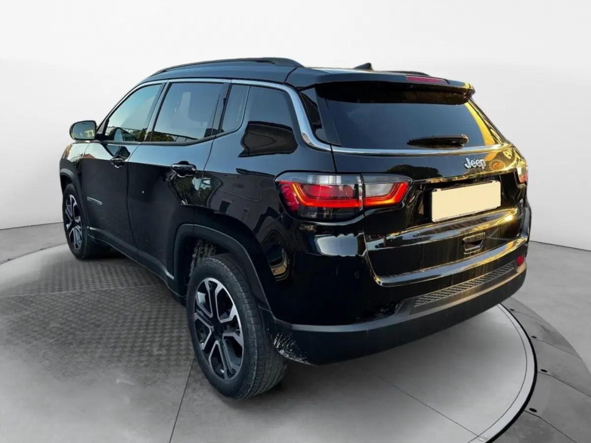 Jeep Compass usata a Salerno (3)