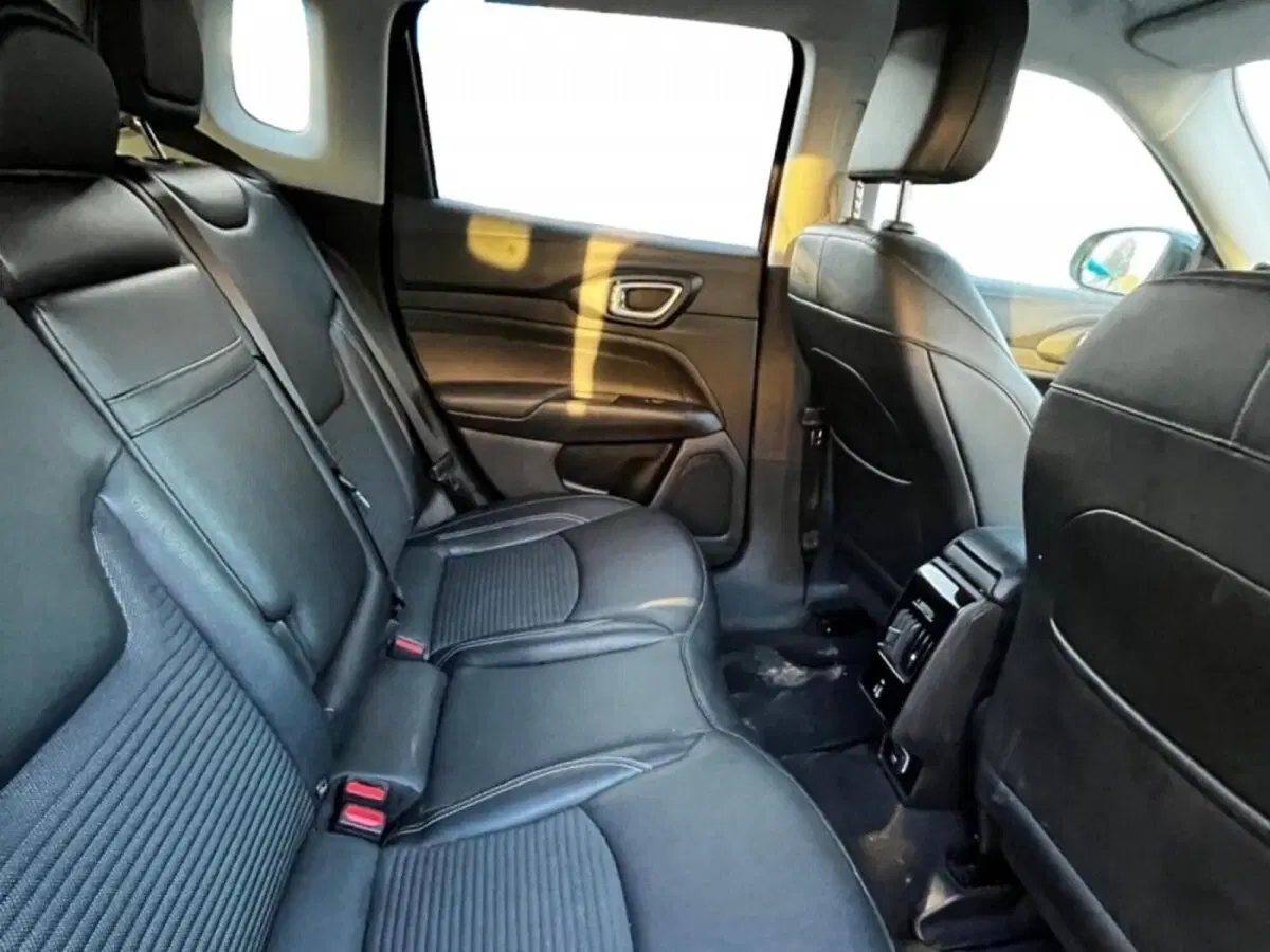 Jeep Compass usata a Salerno (7)