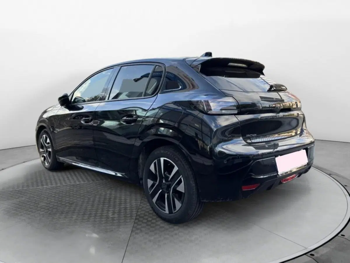 Peugeot 208 usata a Salerno (3)