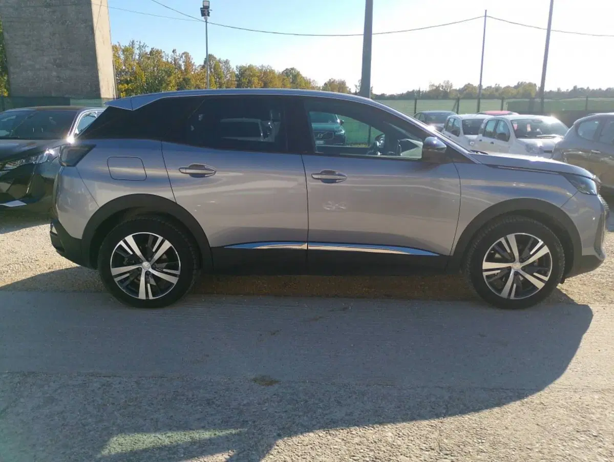Peugeot 3008 usata a Salerno (10)