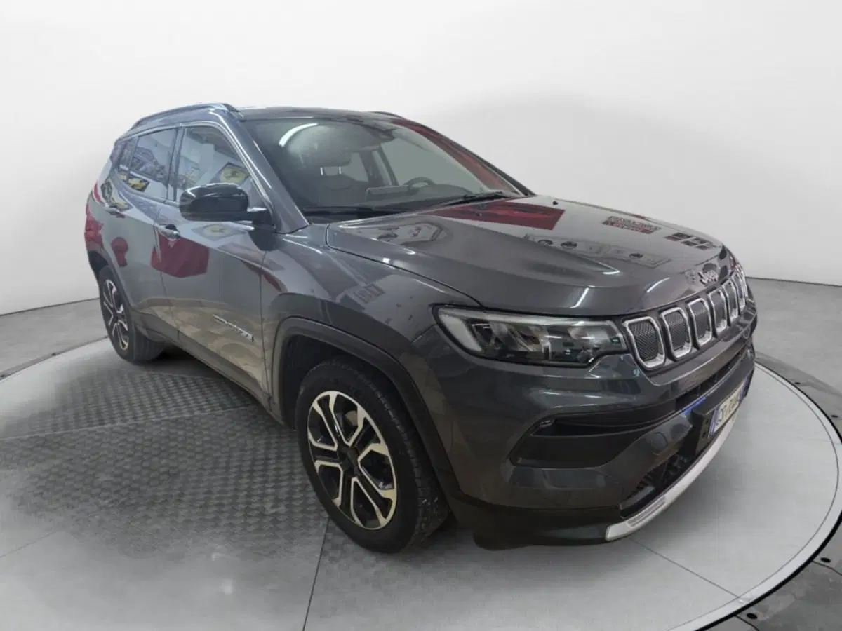 Jeep Compass usata a Salerno (2)
