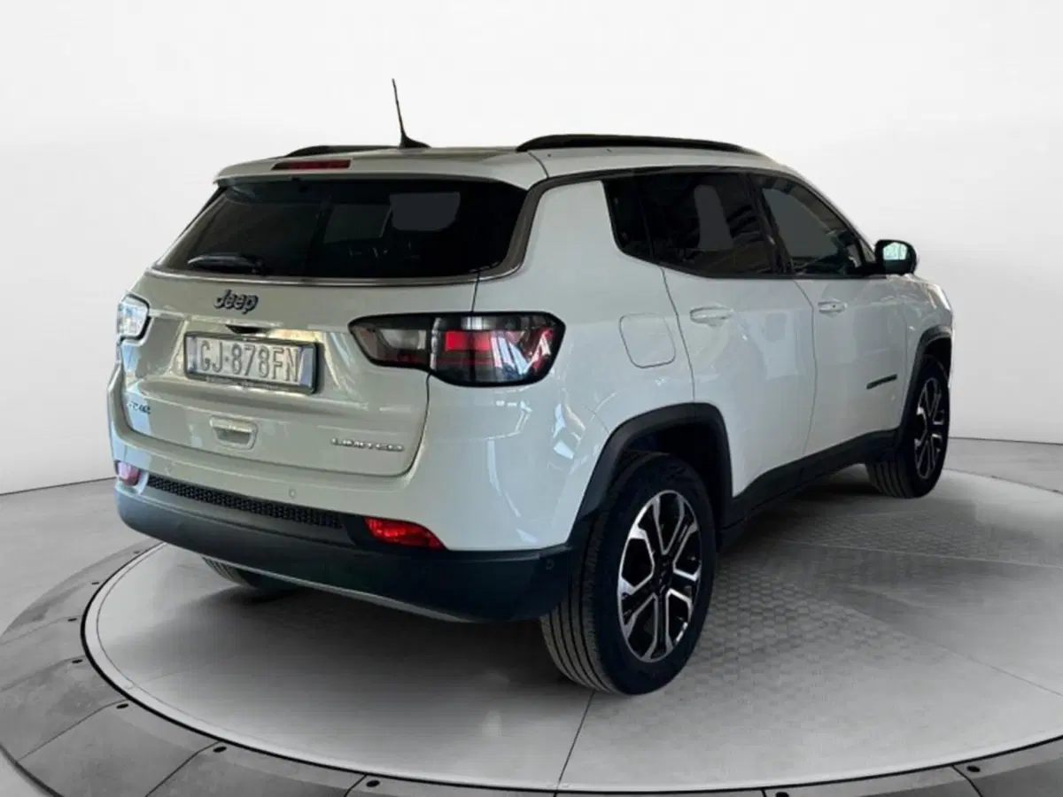 Jeep Compass usata a Salerno (3)