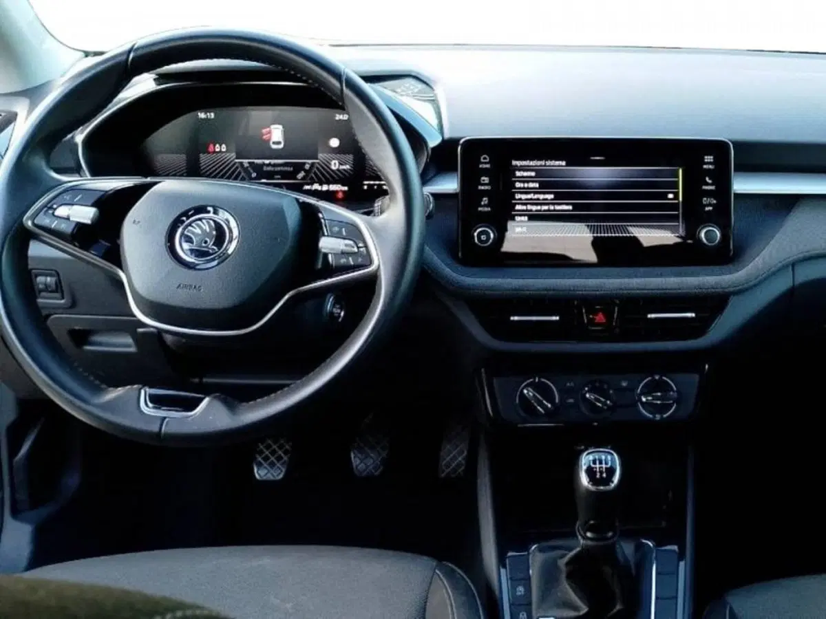 Skoda Fabia usata a Salerno (8)