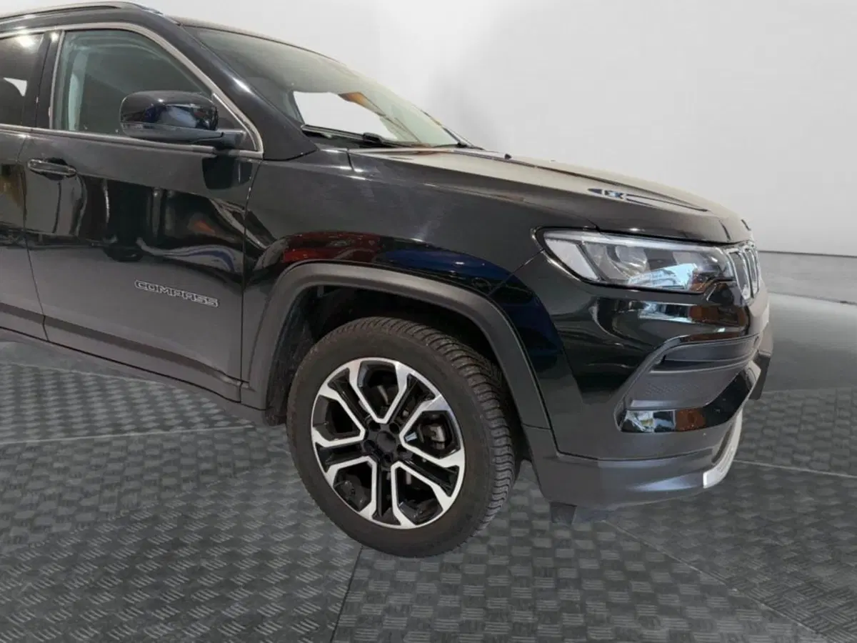 Jeep Compass usata a Salerno (2)