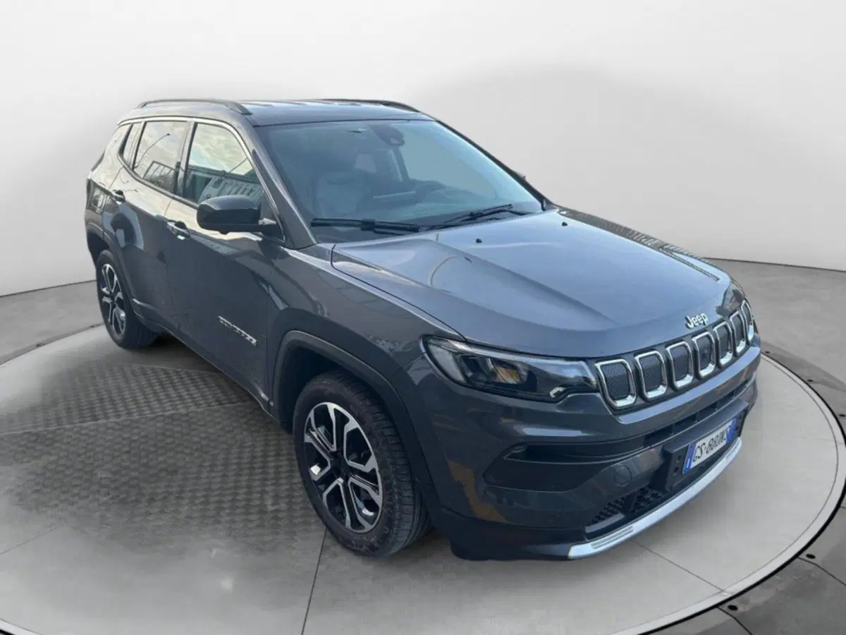 Jeep Compass usata a Salerno (2)