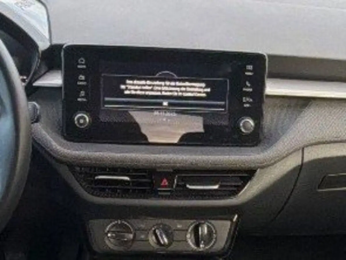 Skoda Fabia usata a Salerno (16)