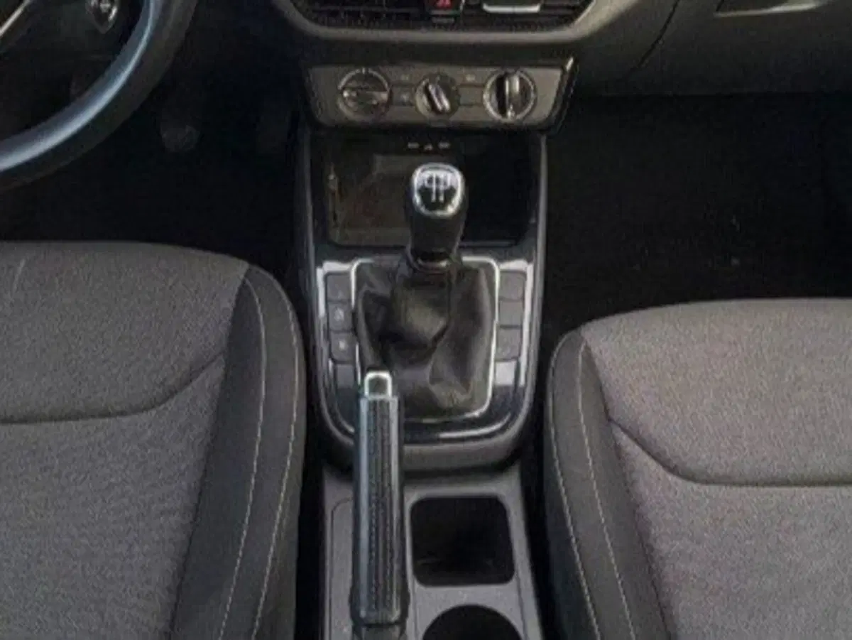 Skoda Fabia usata a Salerno (17)