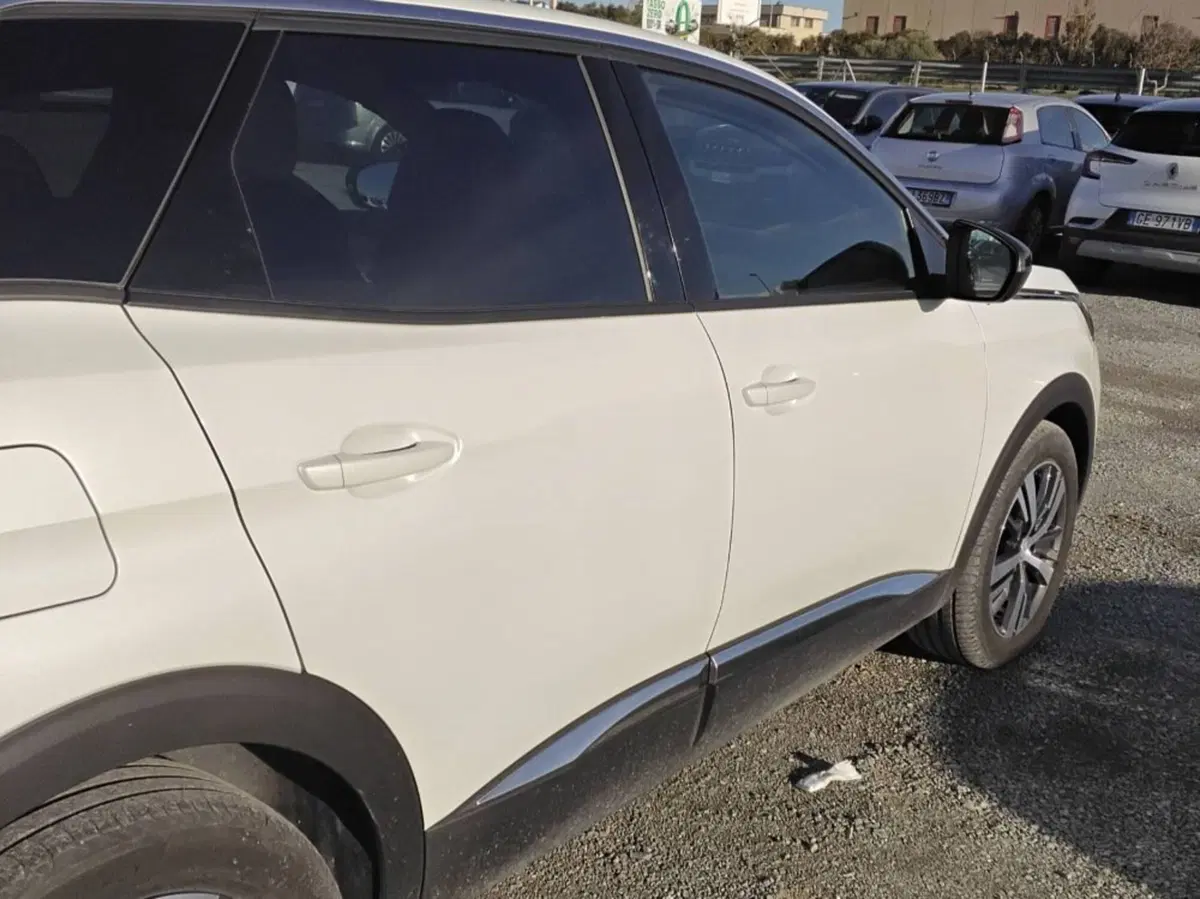 Peugeot 3008 usata a Salerno (17)