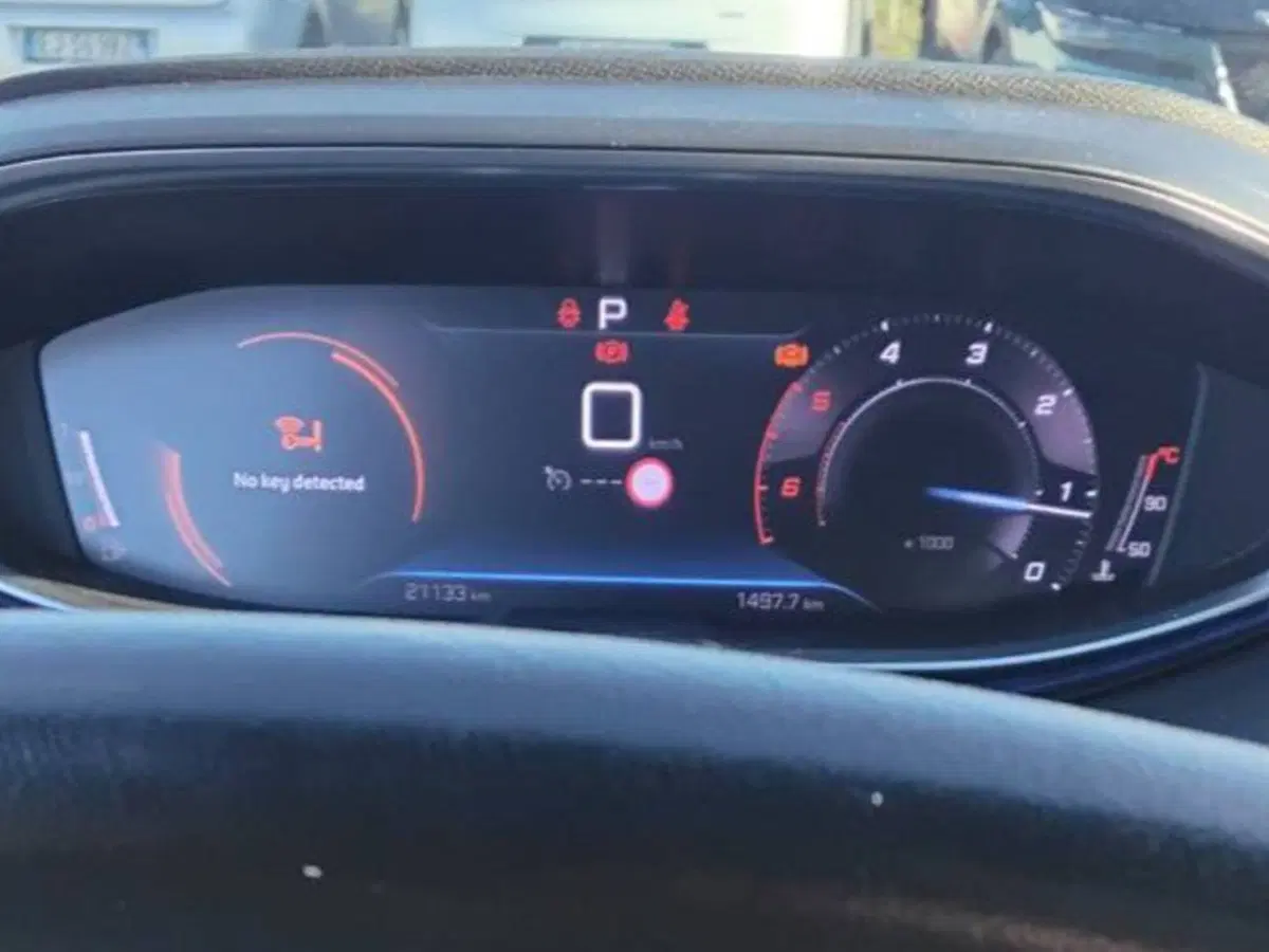 Peugeot 3008 usata a Salerno (20)