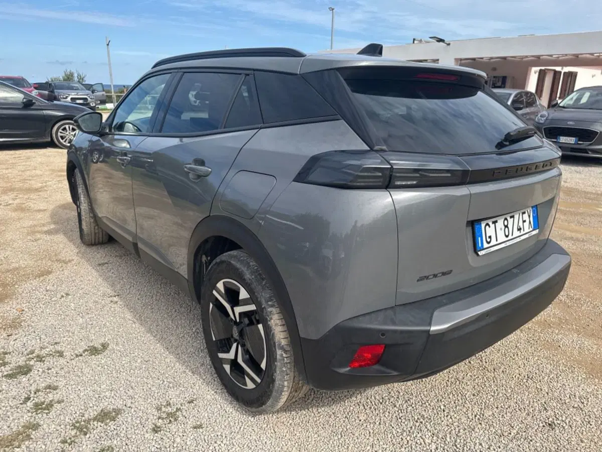 Peugeot 2008 usata a Salerno (9)