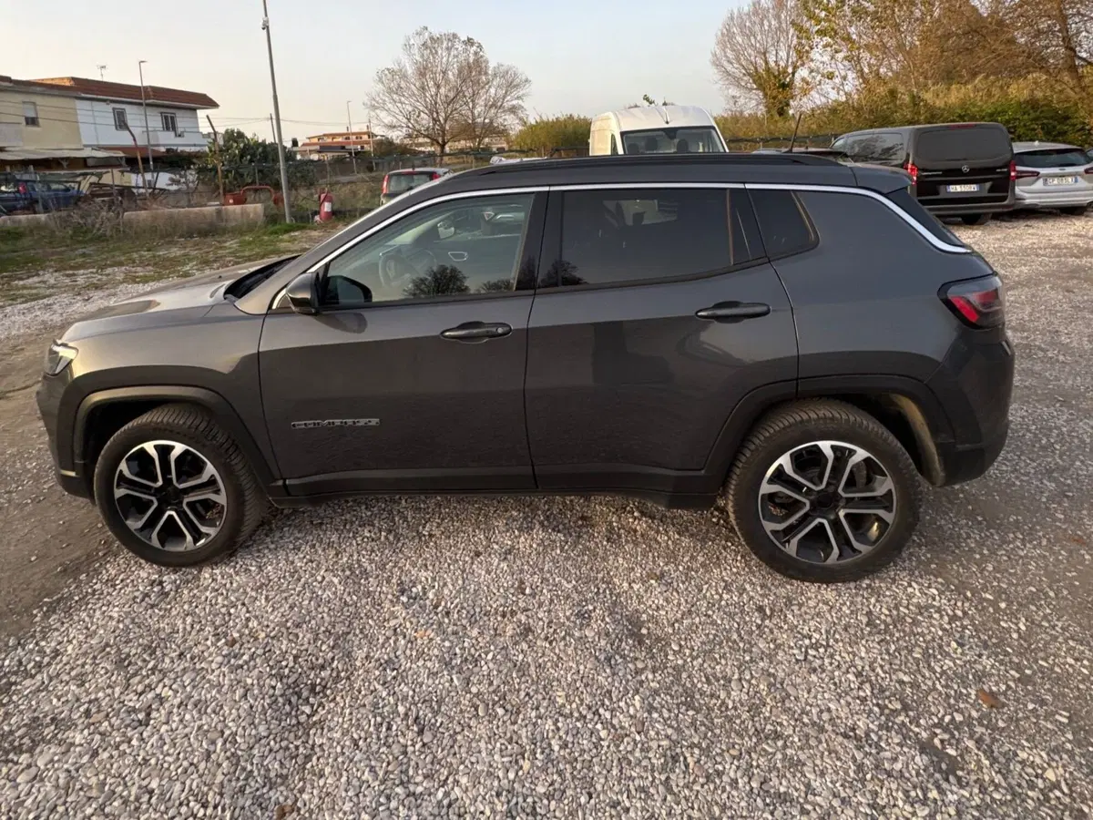 Jeep Compass usata a Salerno (11)