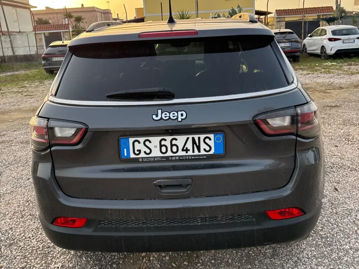 Jeep Compass usata a Salerno (14)