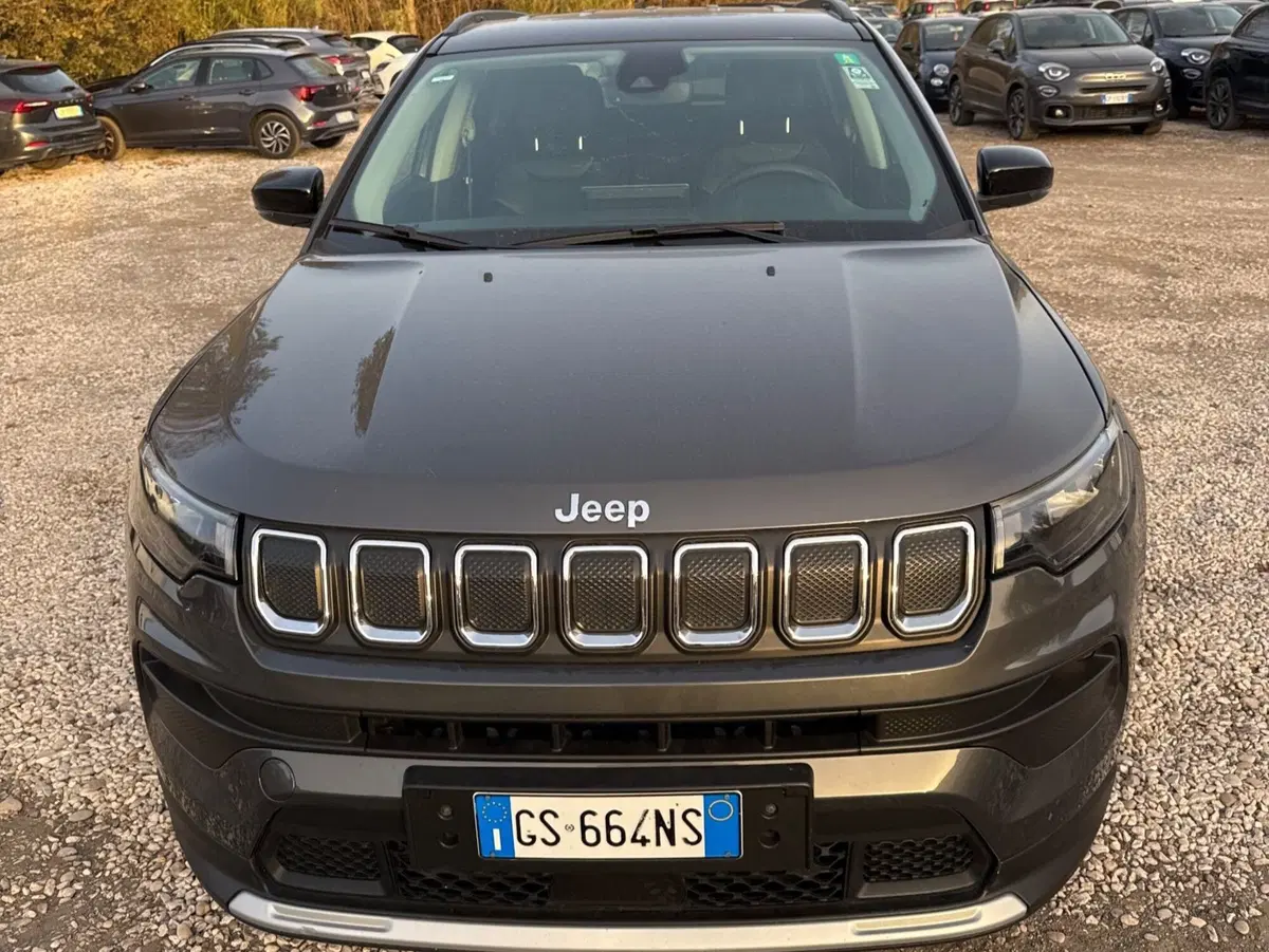 Jeep Compass usata a Salerno (9)