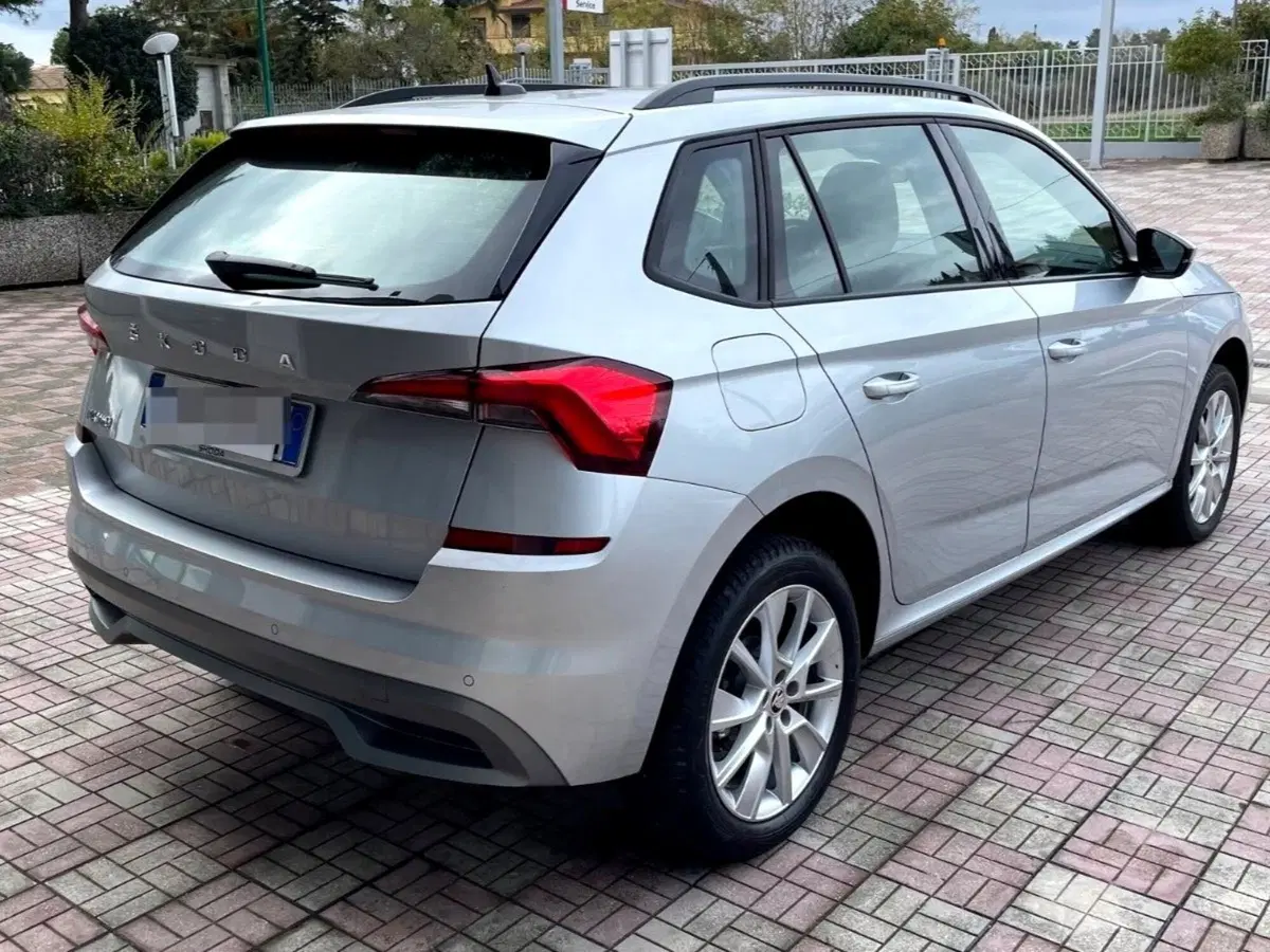 Skoda Kamiq usata a Salerno (4)