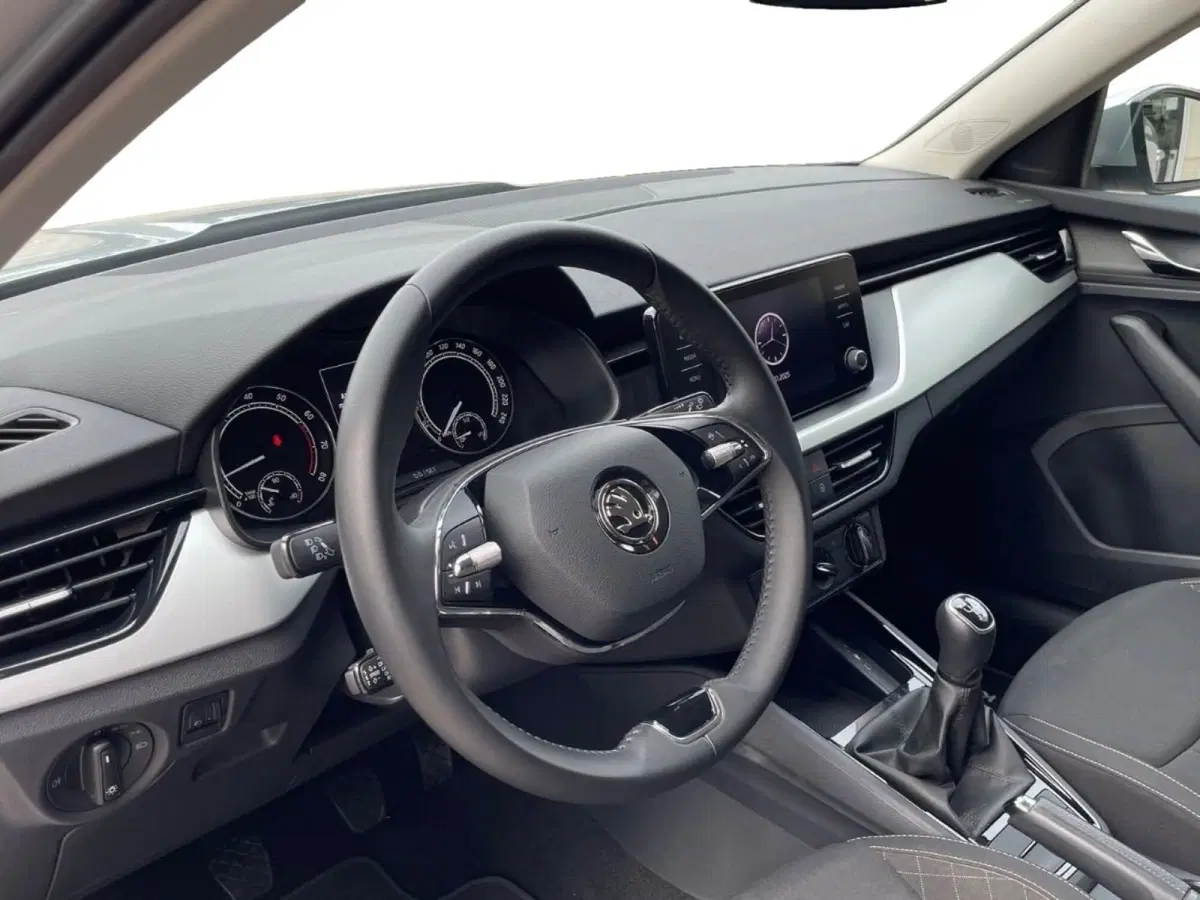 Skoda Kamiq usata a Salerno (5)