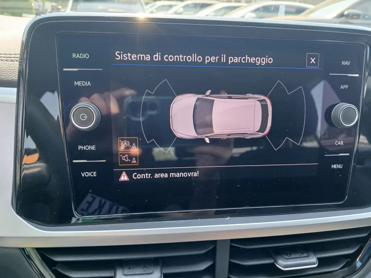 Volkswagen T-Roc usata a Reggio Calabria (10)