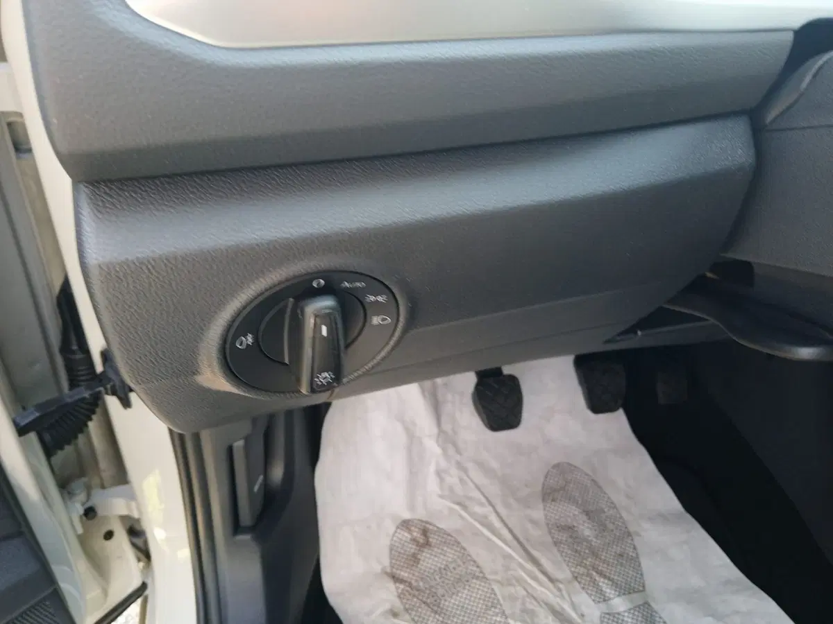 Volkswagen T-Roc usata a Reggio Calabria (17)