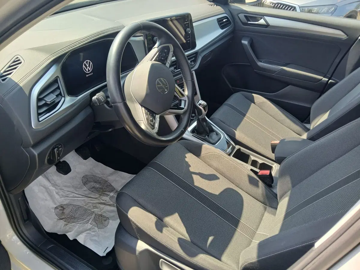 Volkswagen T-Roc usata a Reggio Calabria (6)