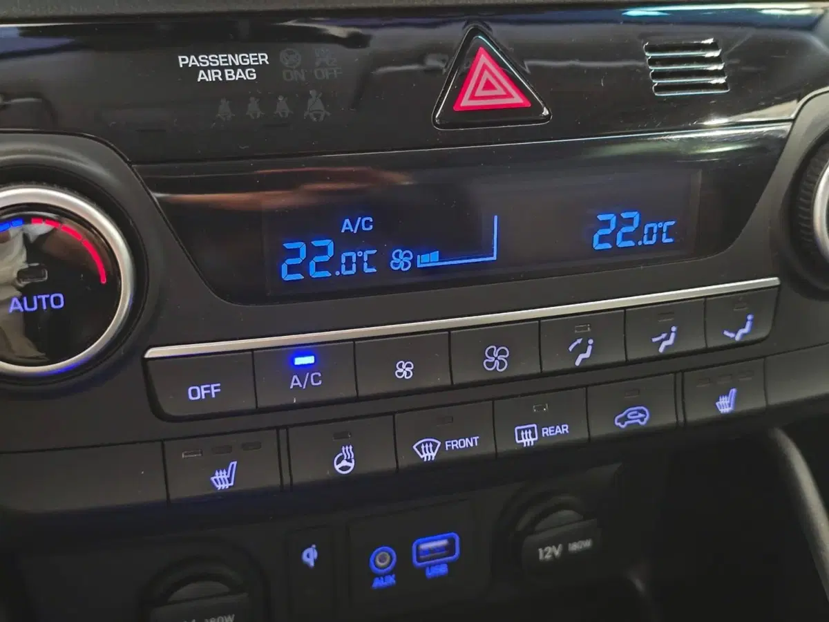 Hyundai Tucson usata a Rimini (17)