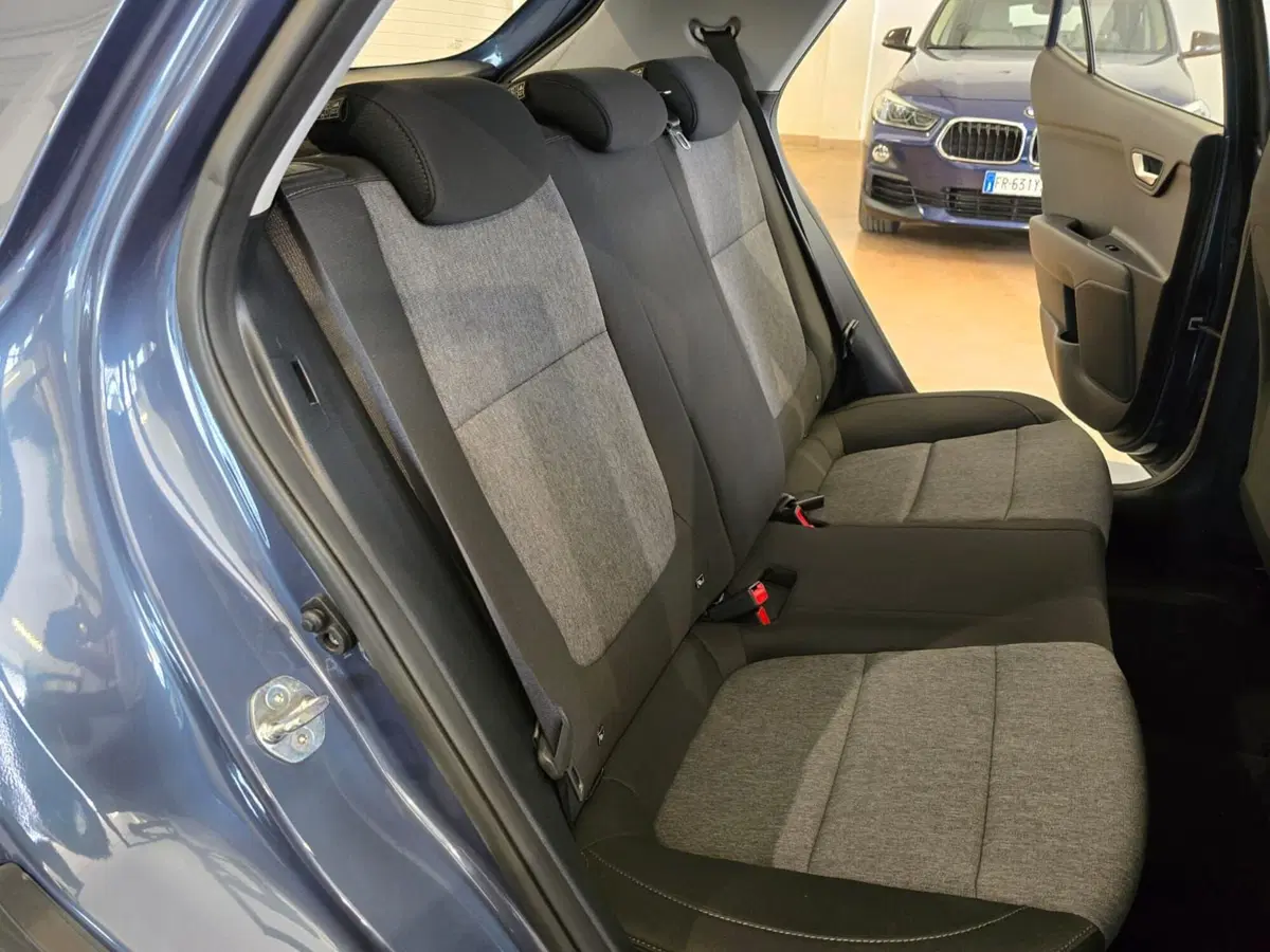 Kia Stonic usata a Rimini (13)