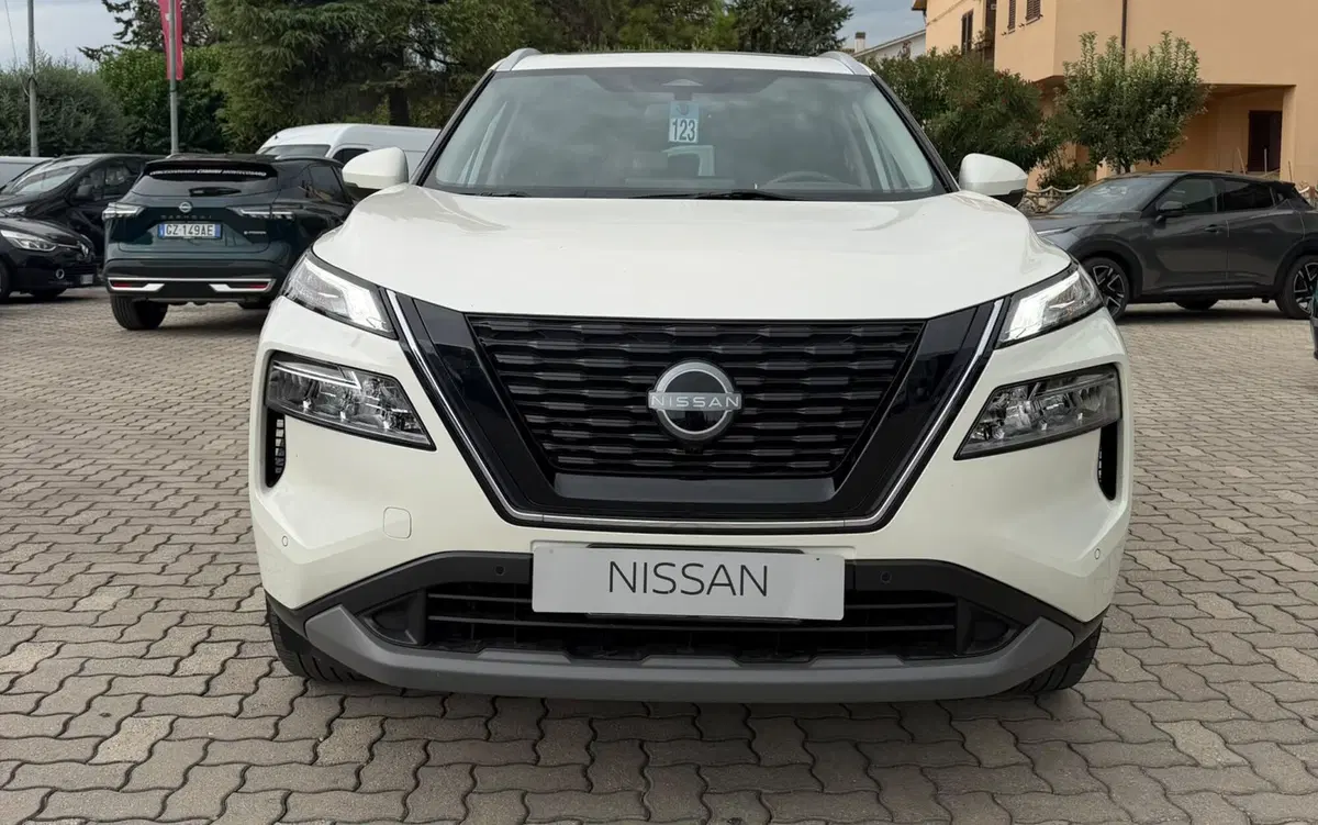 Nissan X-Trail usata a Macerata (4)