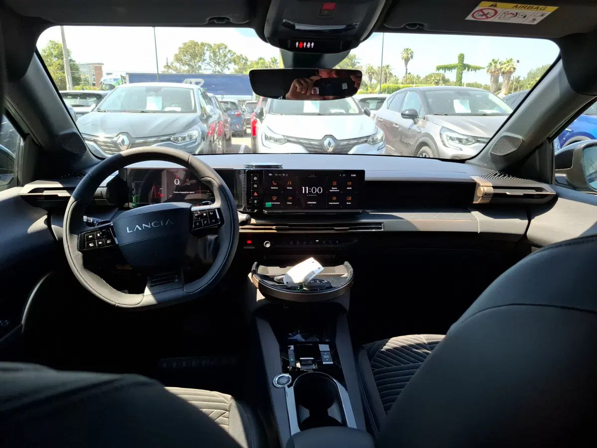 Lancia Ypsilon nuova a Latina (11)