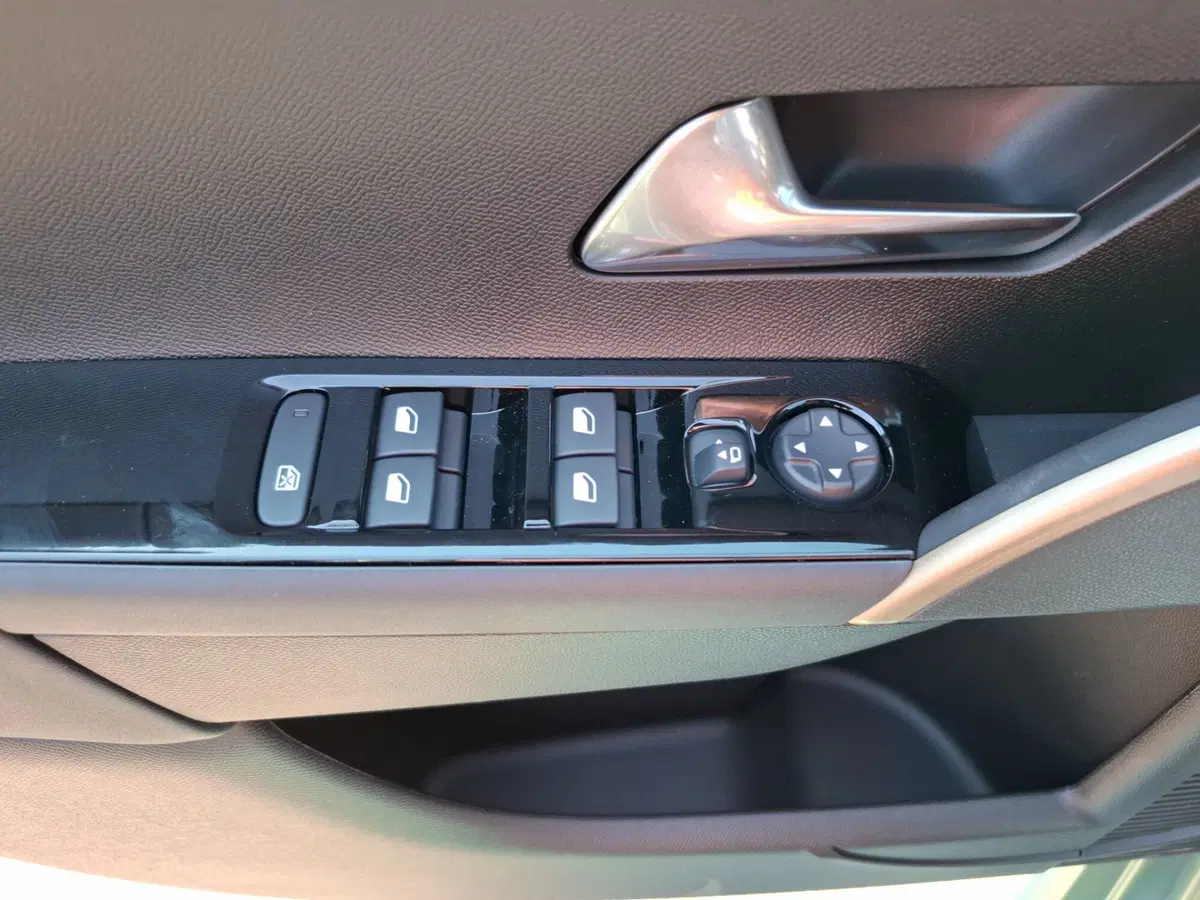 Lancia Ypsilon nuova a Latina (17)