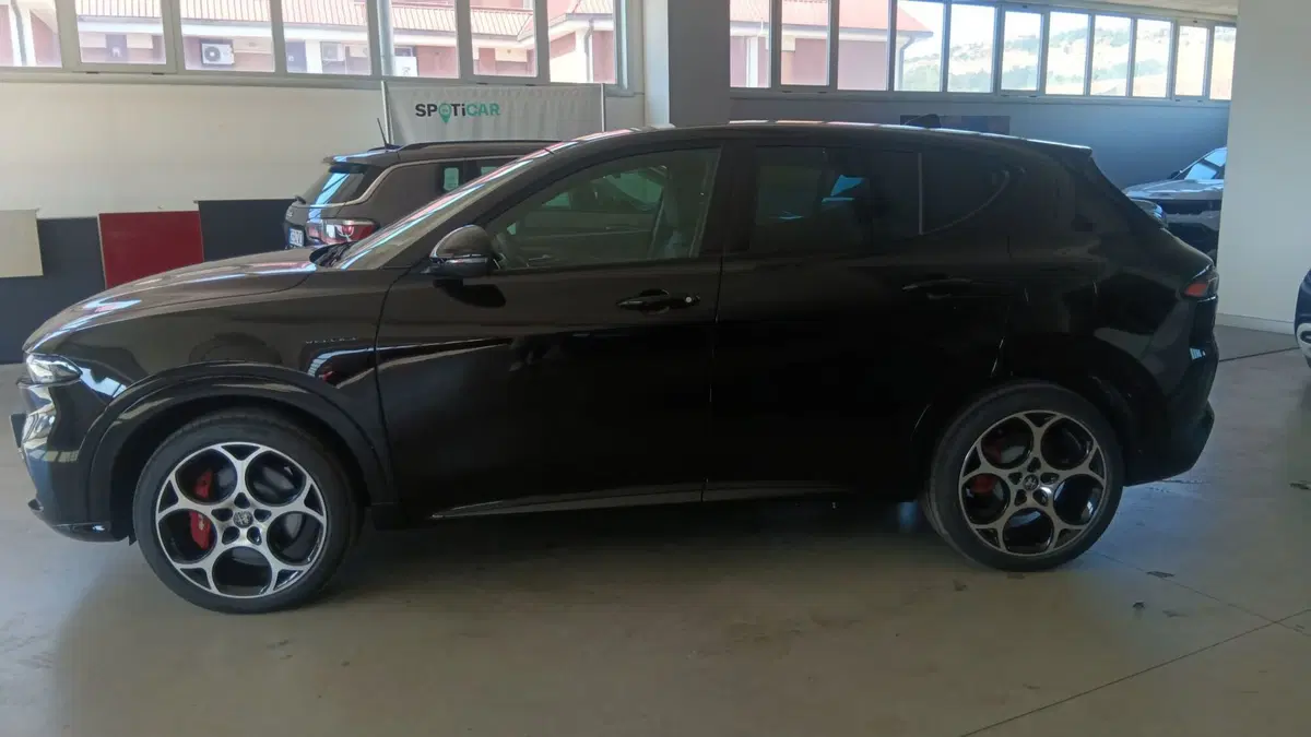 Alfa Romeo Tonale nuova a Terni (3)