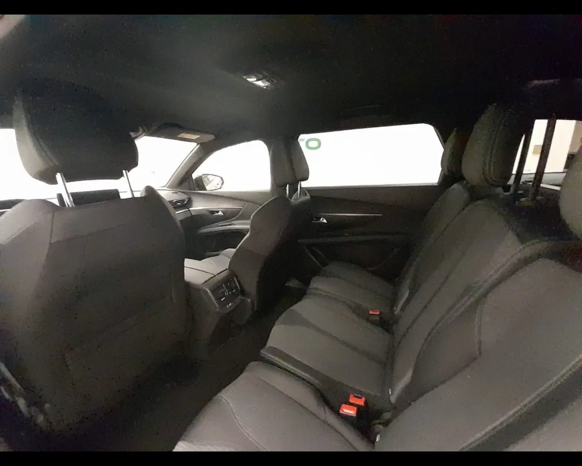 Peugeot 5008 usata a Alessandria (10)