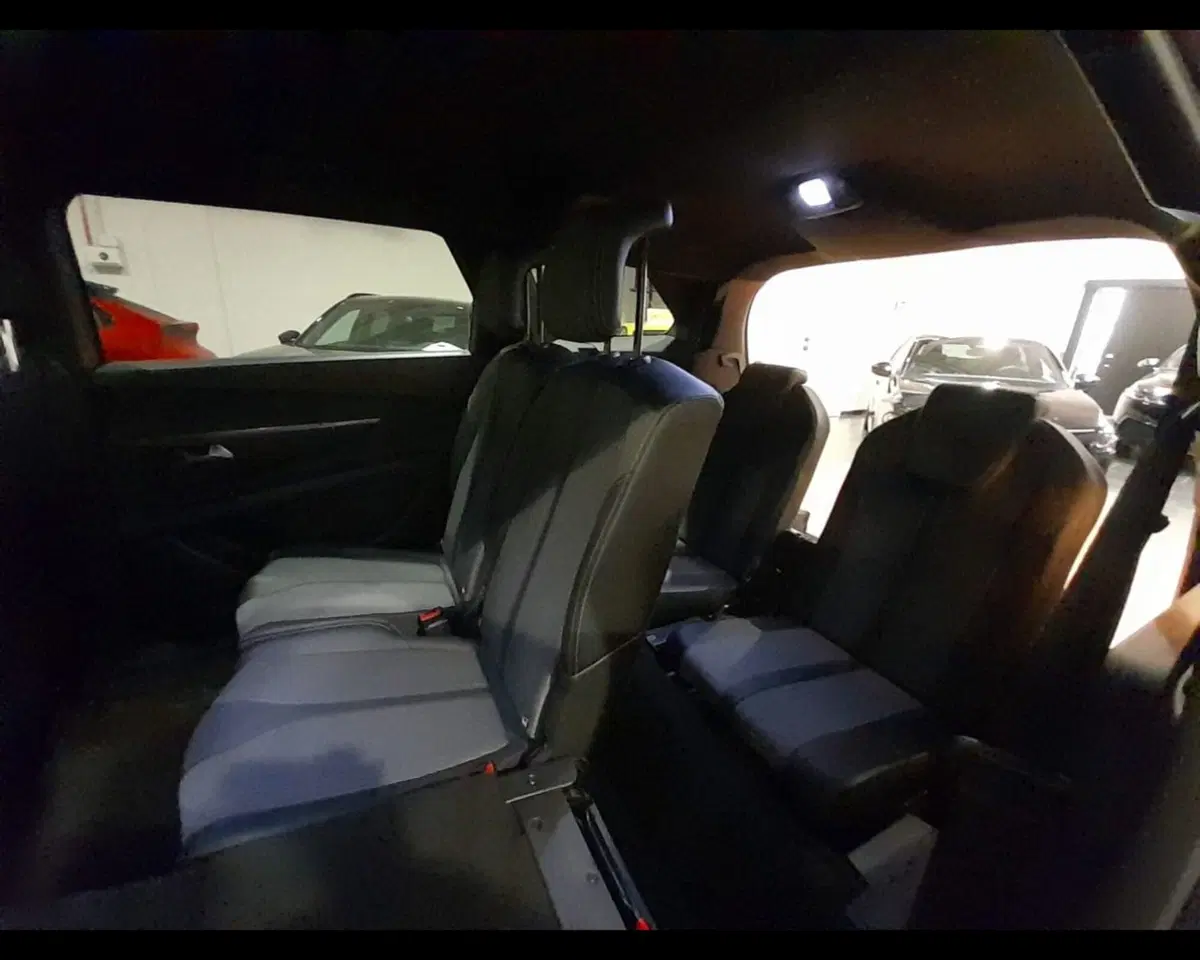 Peugeot 5008 usata a Alessandria (12)