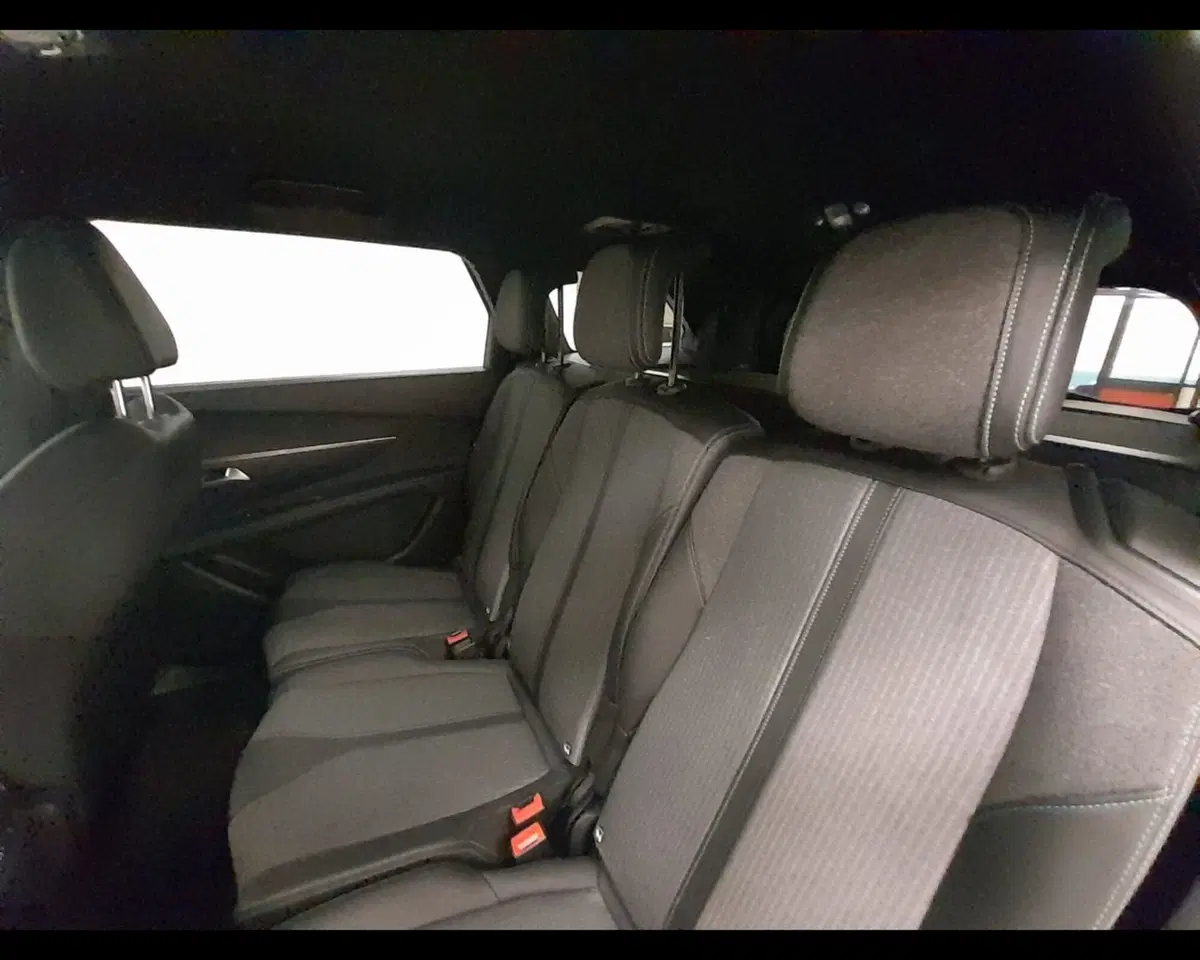 Peugeot 5008 usata a Alessandria (13)