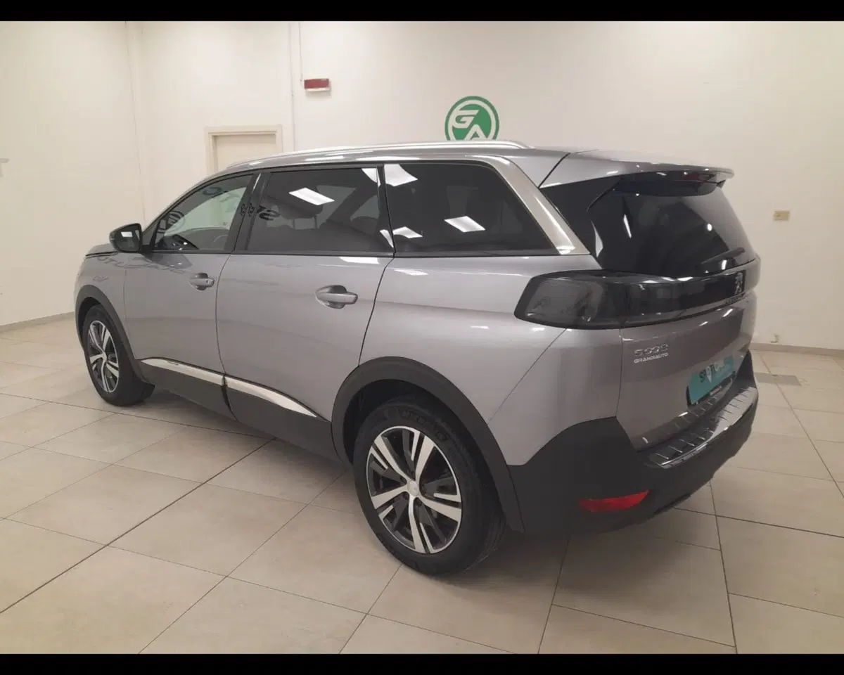 Peugeot 5008 usata a Alessandria (4)