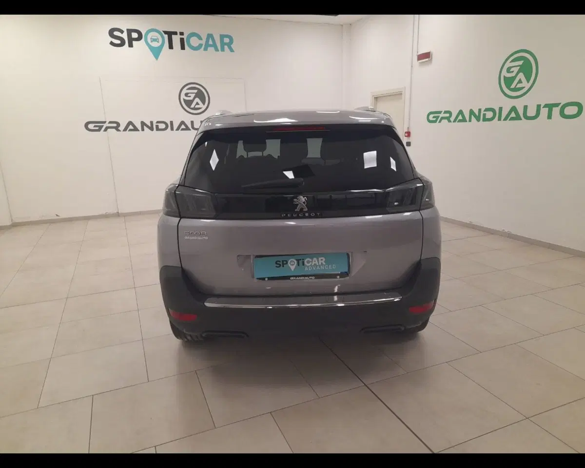 Peugeot 5008 usata a Alessandria (6)