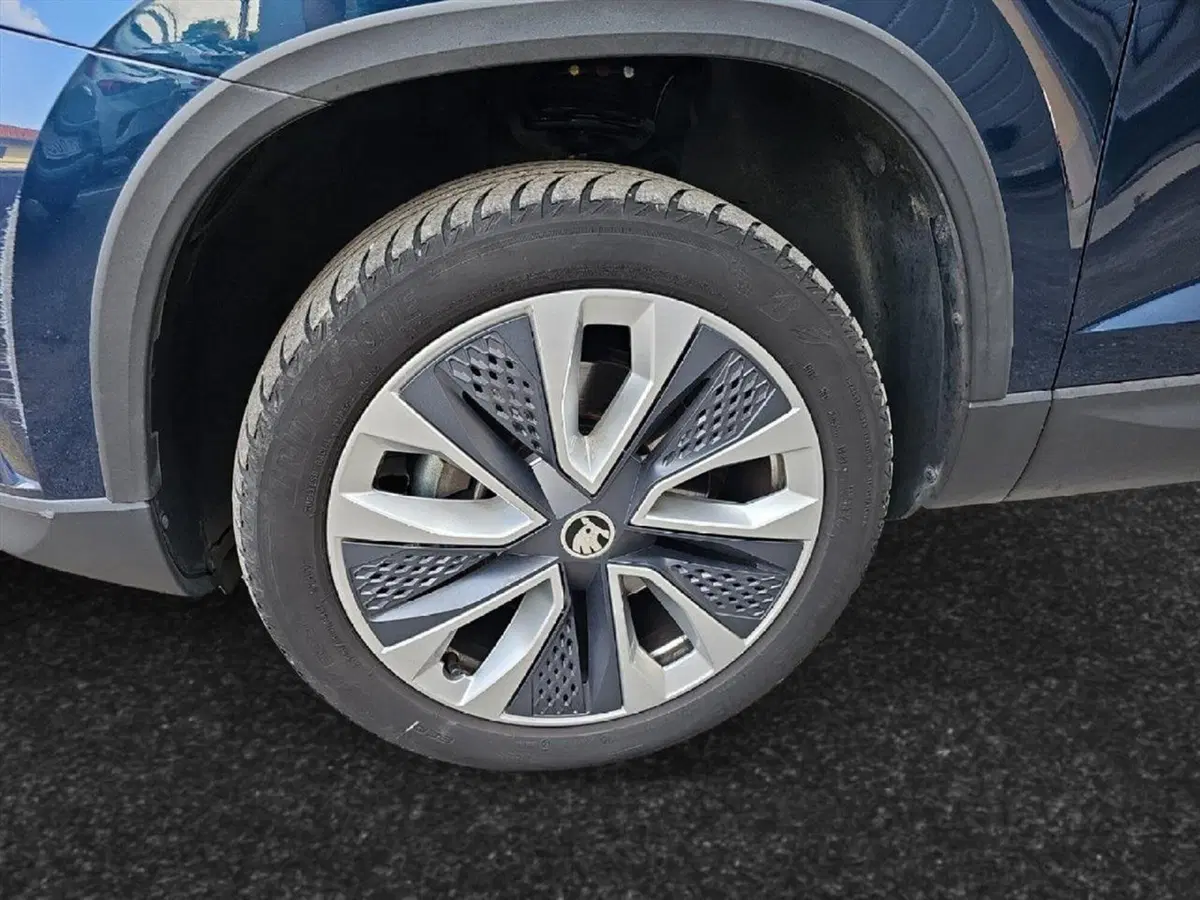 Skoda Karoq usata a Lecco (18)