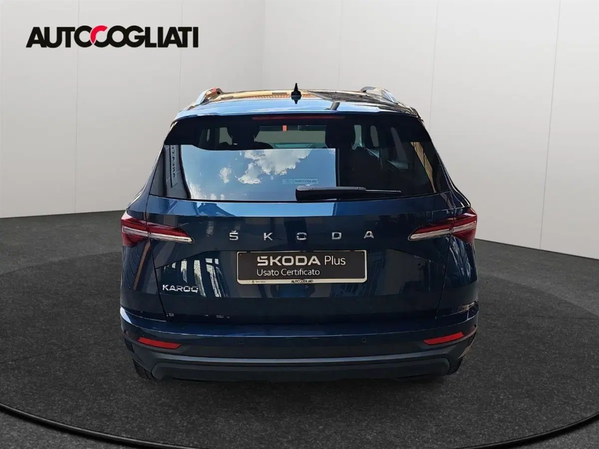 Skoda Karoq usata a Lecco (7)