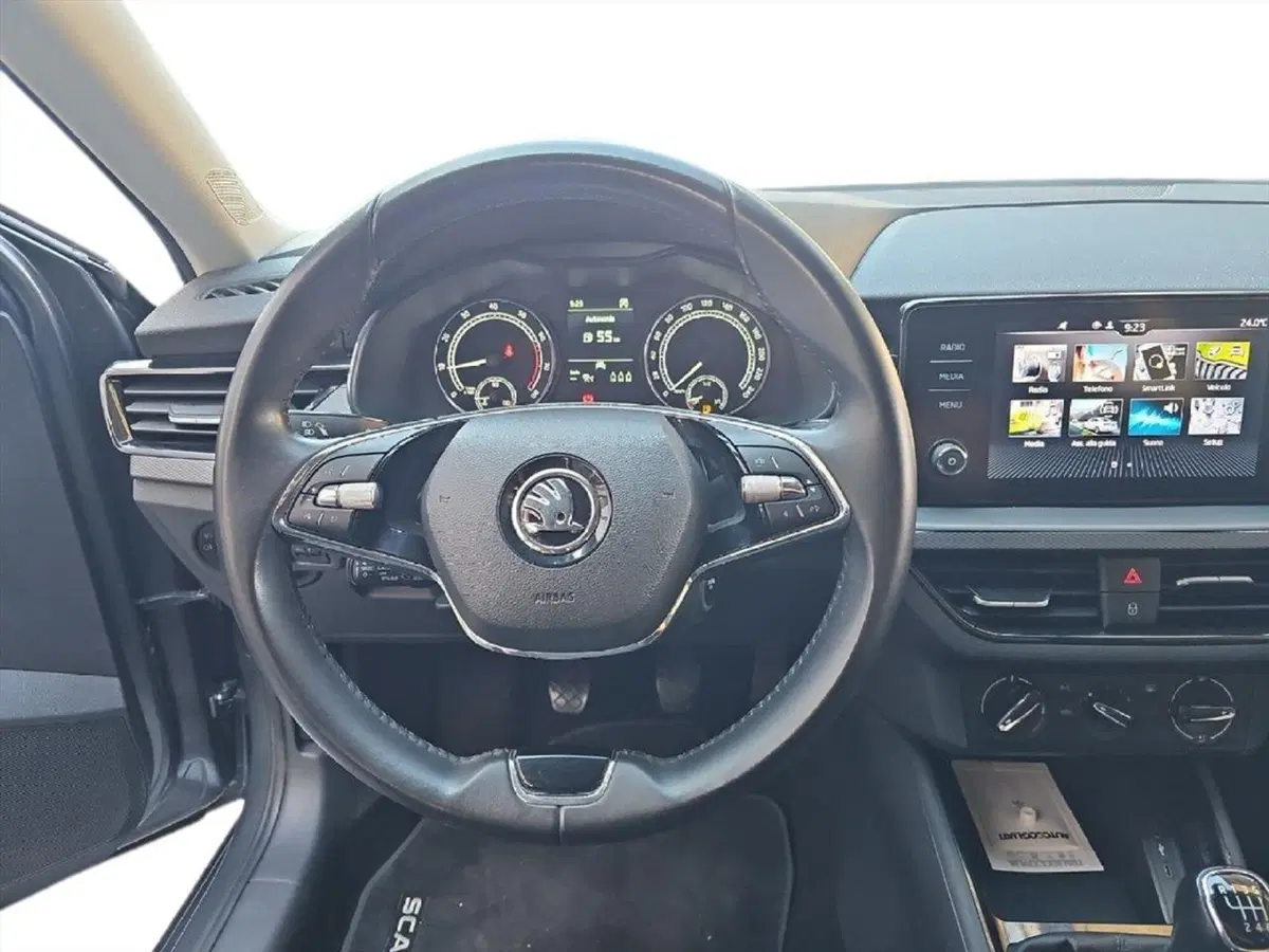 Skoda Scala usata a Lecco (10)