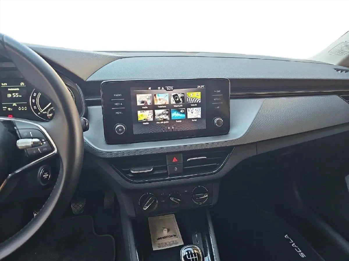 Skoda Scala usata a Lecco (13)