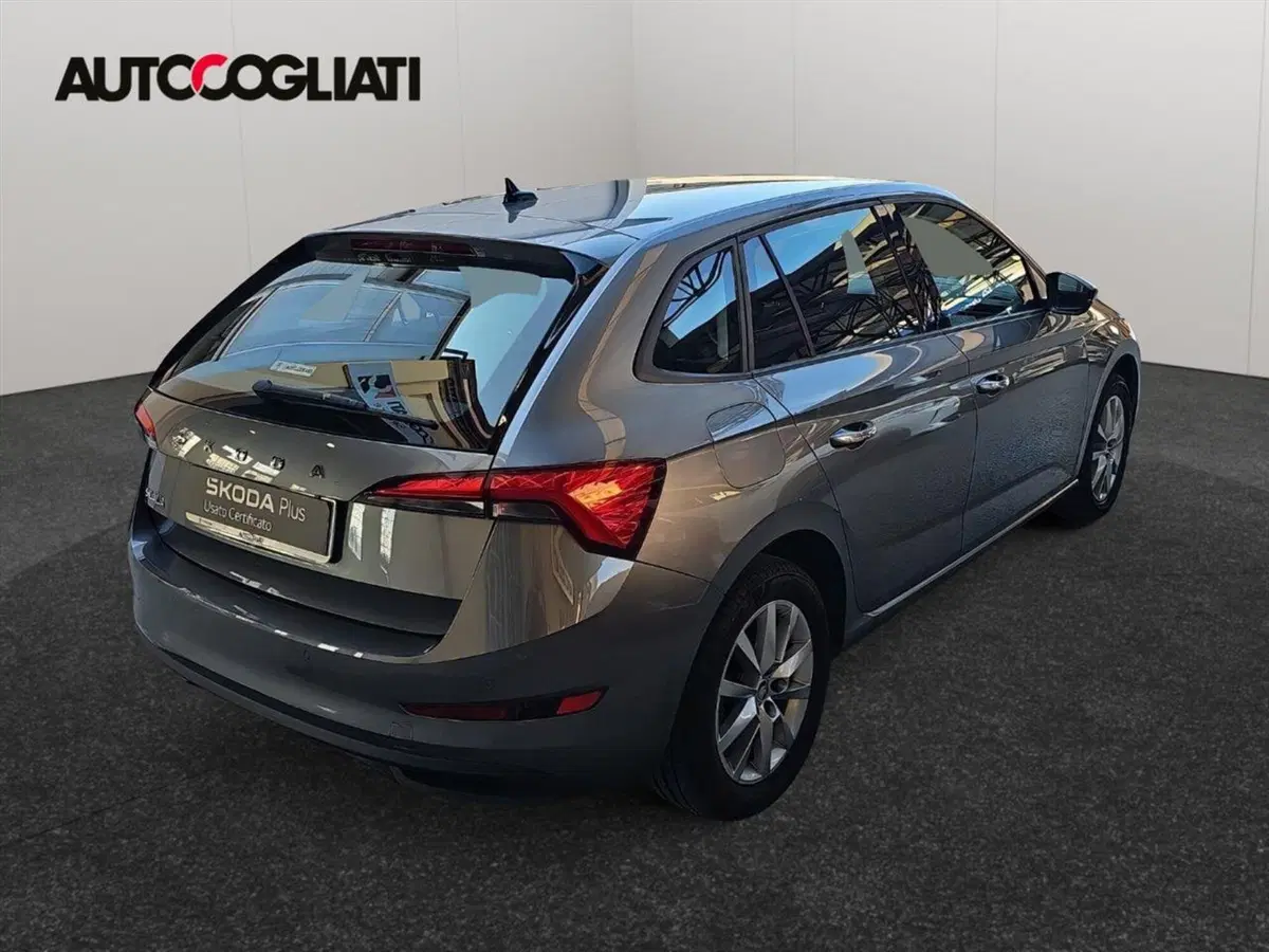 Skoda Scala usata a Lecco (7)