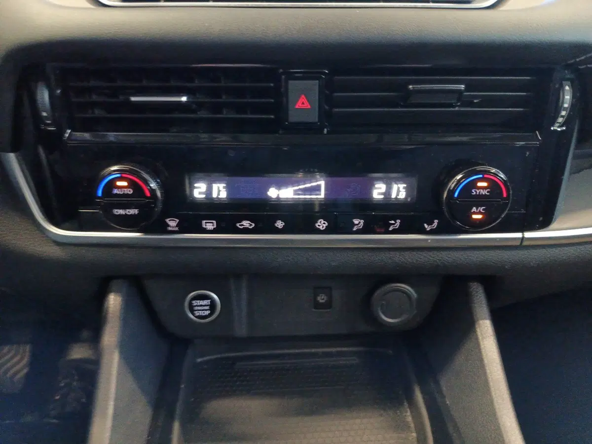 Nissan Qashqai usata a Varese (13)