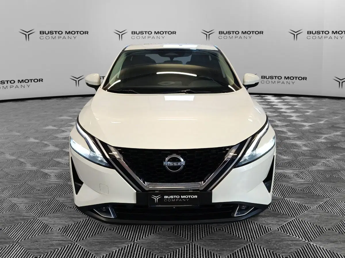 Nissan Qashqai usata a Varese (2)