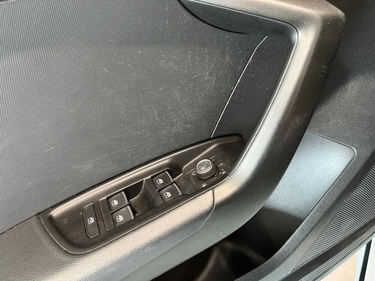 Audi A1 allstreet usata a Rovigo (17)