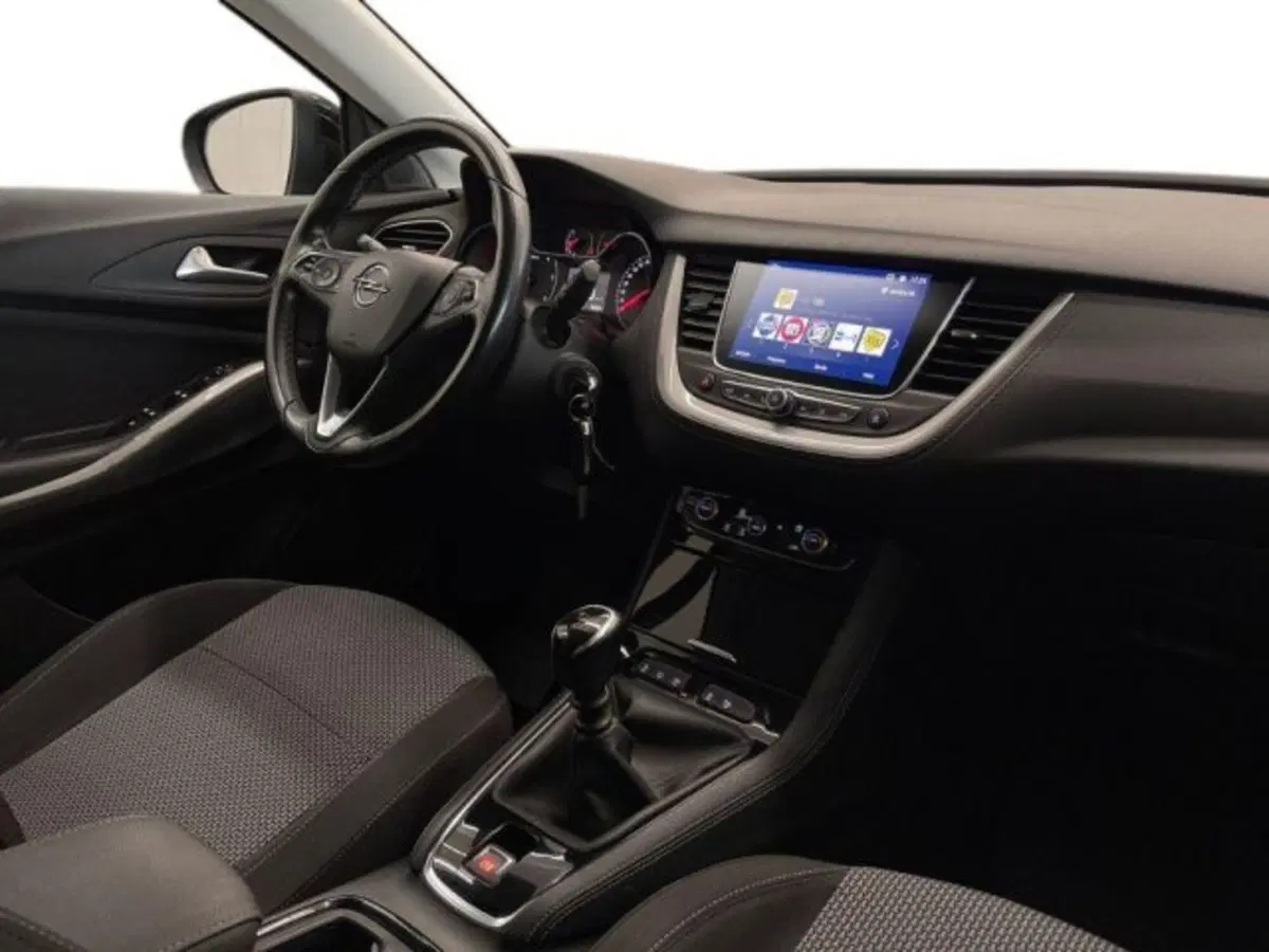Opel Grandland X usata a Ancona (15)