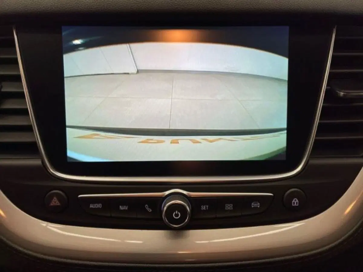 Opel Grandland X usata a Ancona (18)