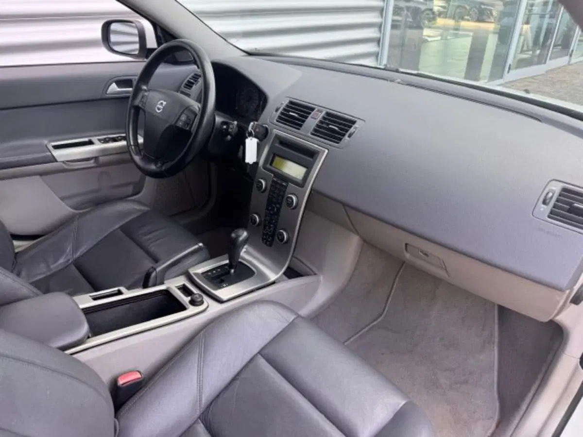 Volvo V50 usata a Treviso (4)