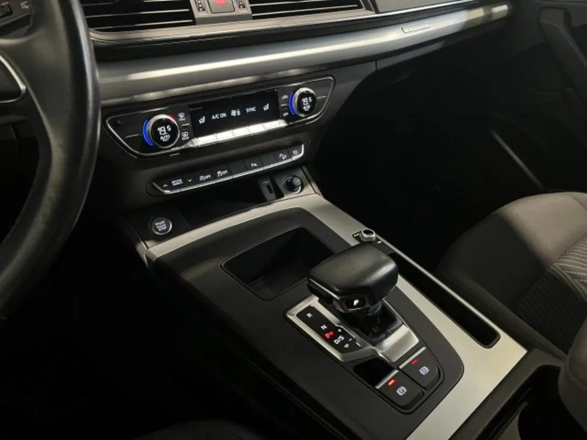 Audi Q5 Sportback usata a Treviso (9)