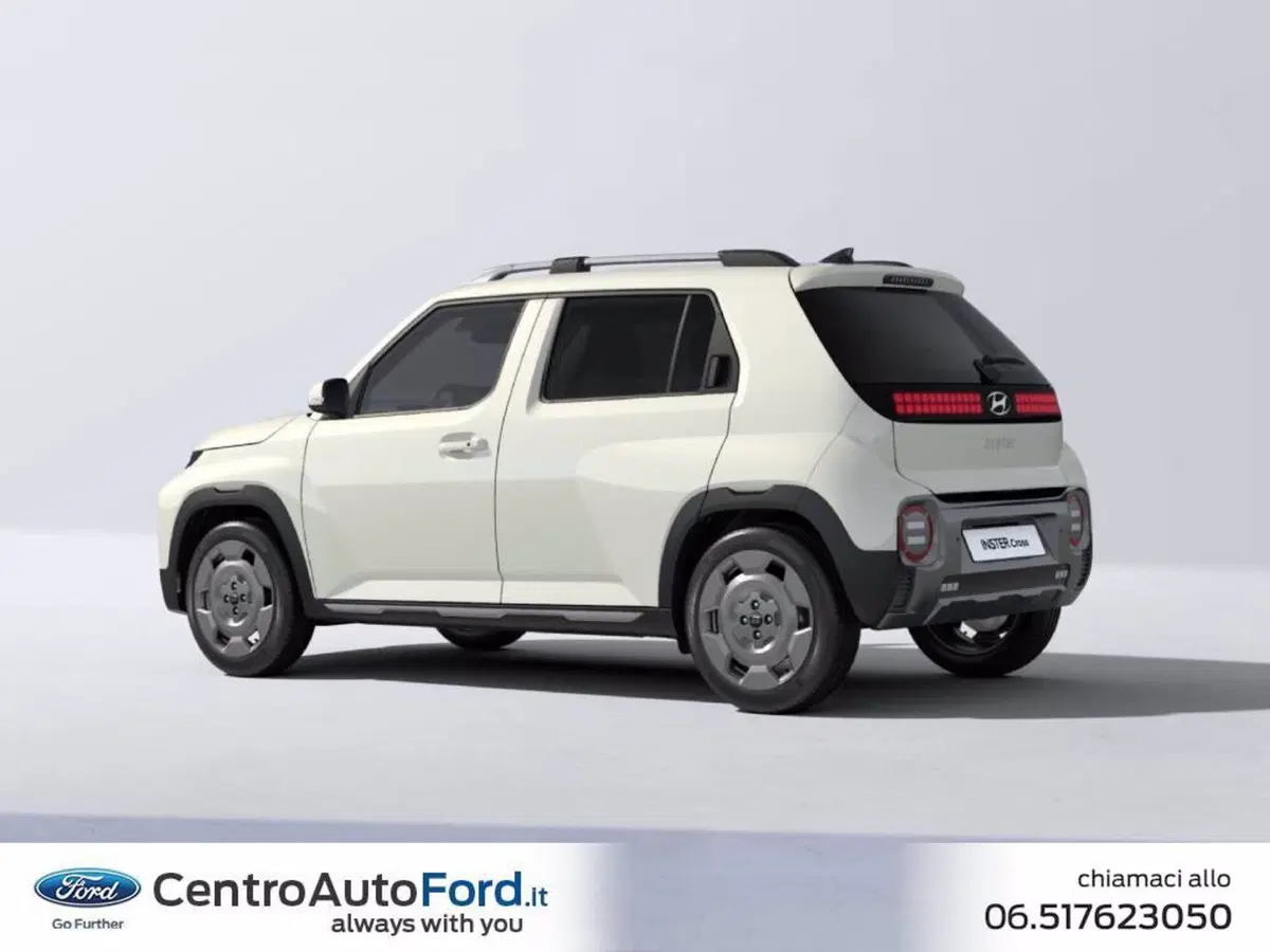 Hyundai Inster nuova a Roma (2)