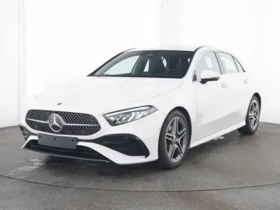 Mercedes-Benz Classe A 200 Automatic Premium del 2025 usata a Abbiategrasso