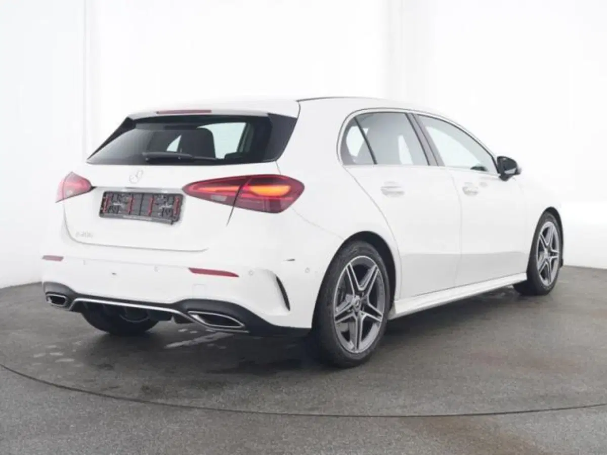Mercedes-Benz Classe A usata a Milano (2)