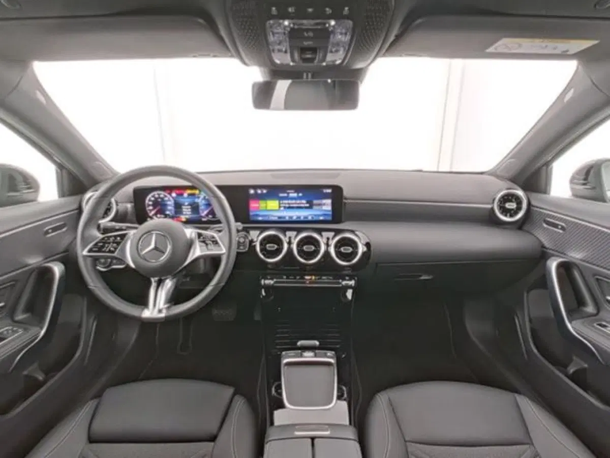 Mercedes-Benz Classe A usata a Milano (7)