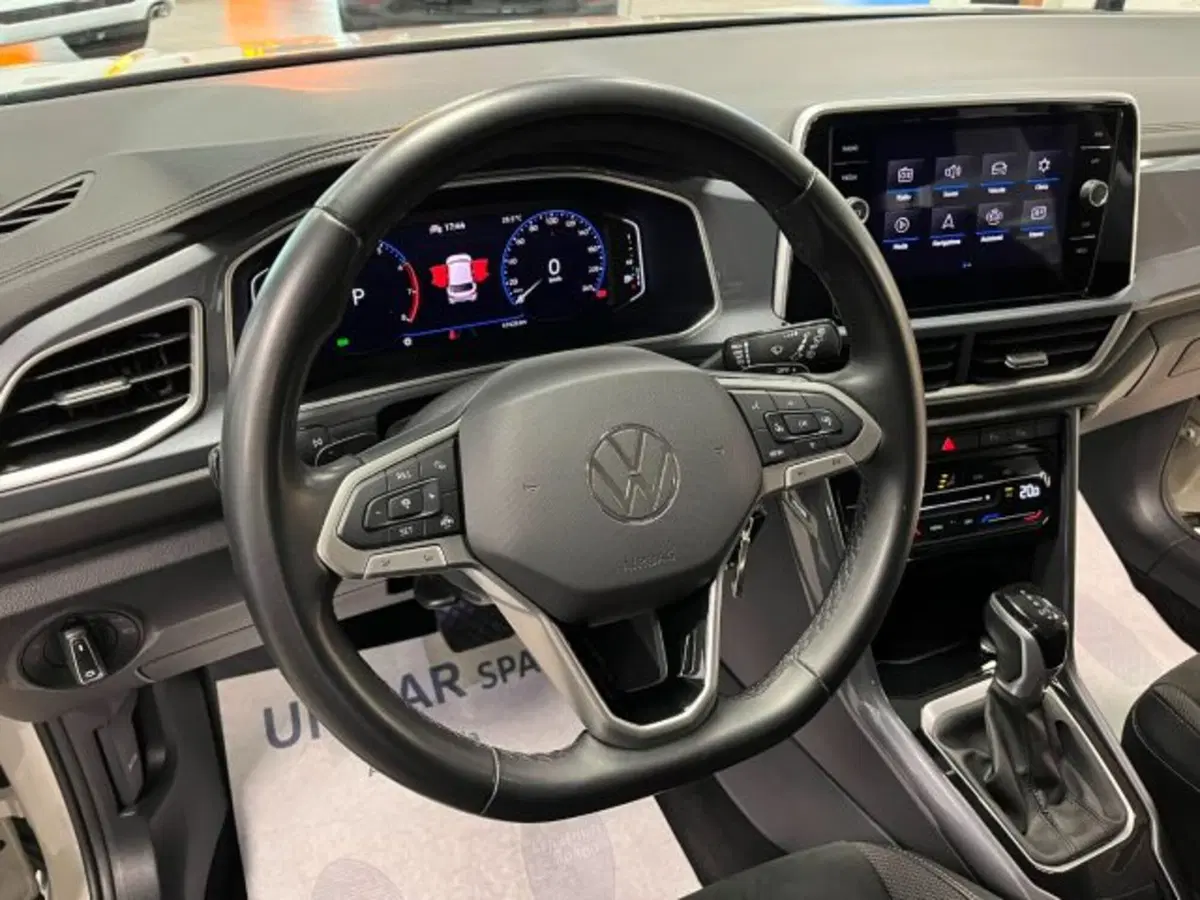 Volkswagen T-Roc usata a Cuneo (10)